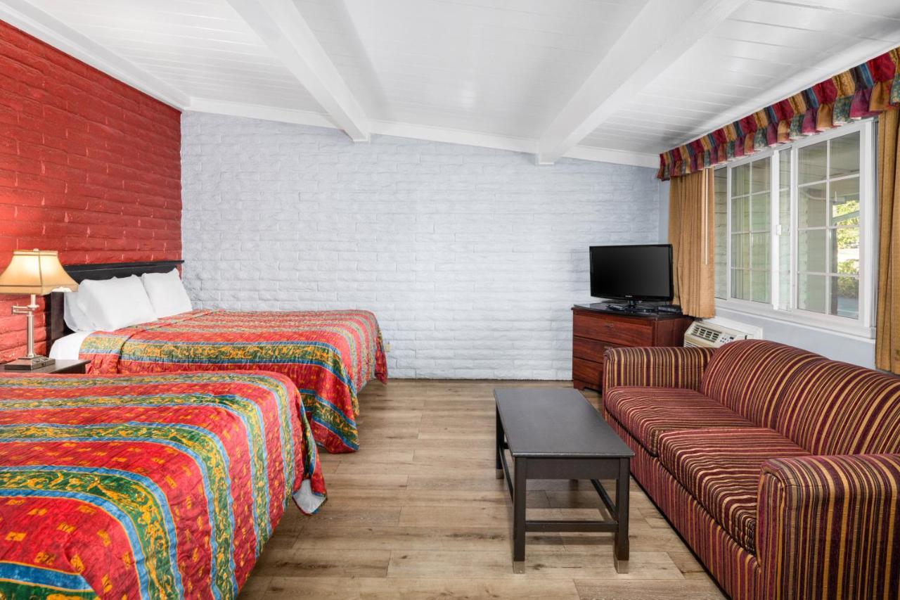 Fallbrook Country Inn Eksteriør bilde